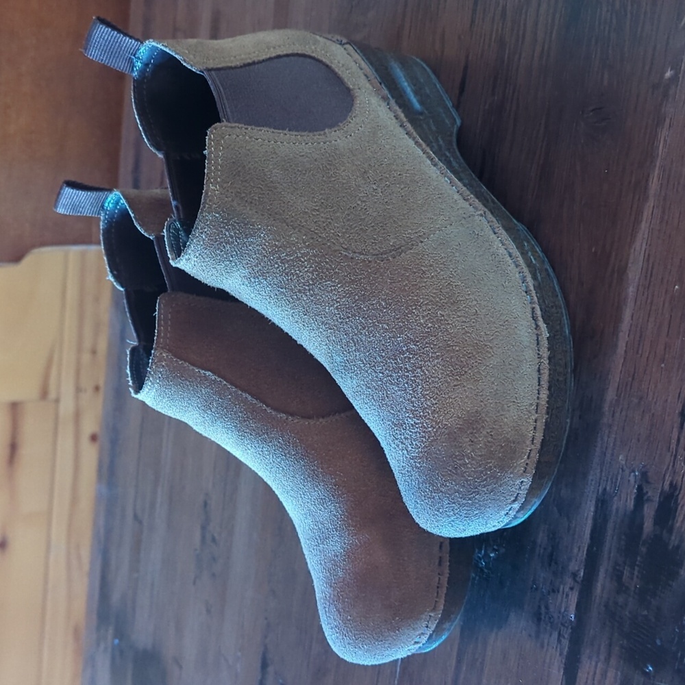 Dansko "Stapled Clog" Suede Booties. Excellent Condition. Sz 38